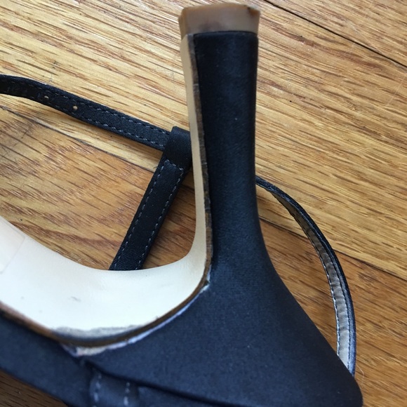 LOVEKNOT HEALS - Picture 5 of 6